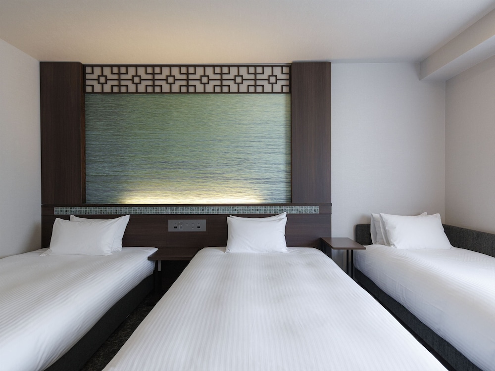 Superior Twin Room, Non Smoking (3PAX) - Photo 2