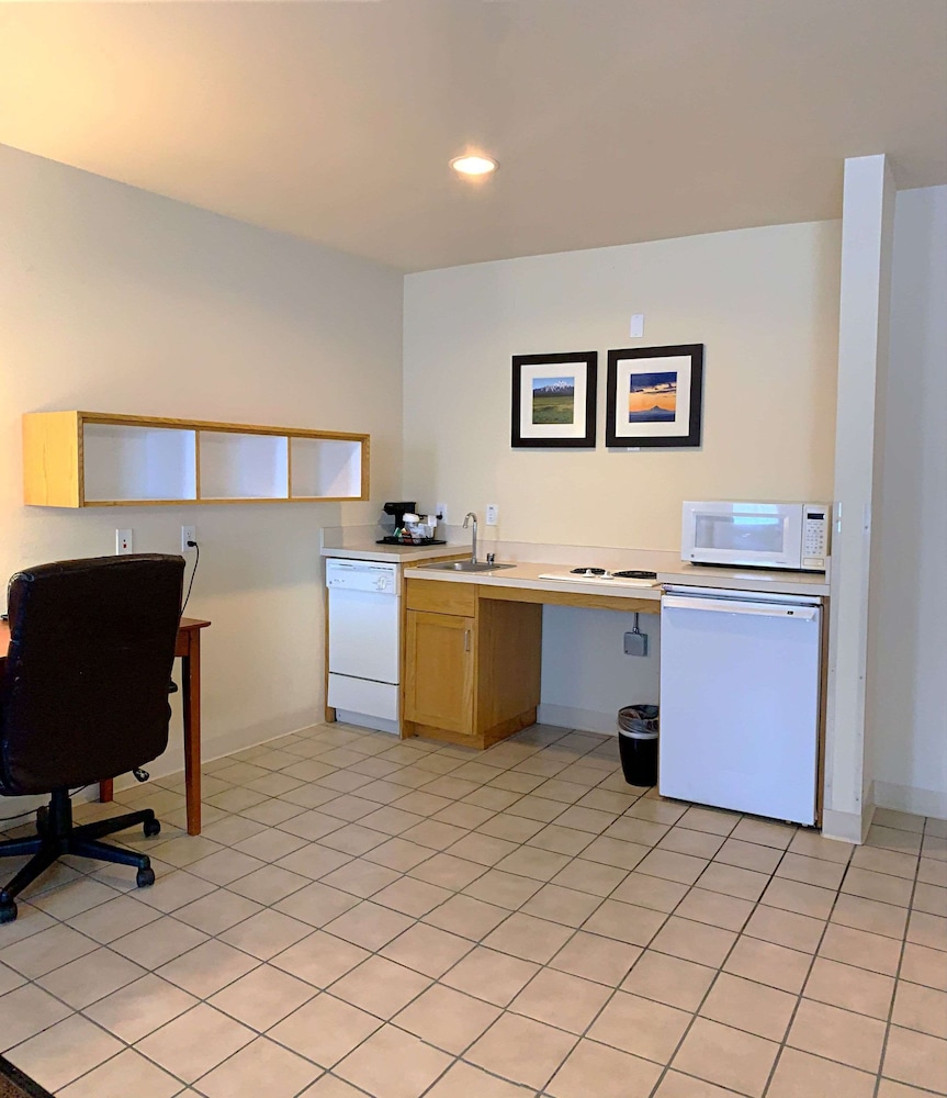 Suite, 1 Bedroom, Accessible, Non Smoking photo 1