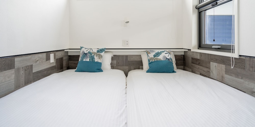 Ocean Window Room, Non Smoking - Photo 3