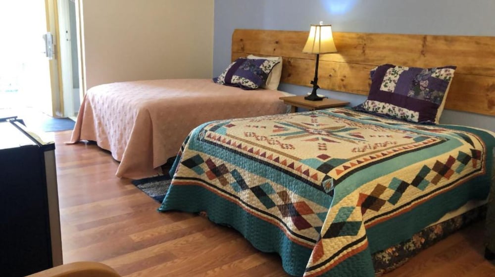 Deluxe Room, 2 Queen Beds