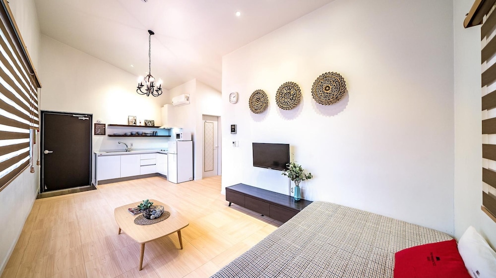 Basic Room, 1 Bedroom (302) - Photo 12