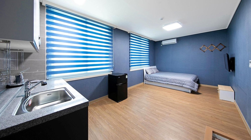 Basic Room, 1 Bedroom (201)