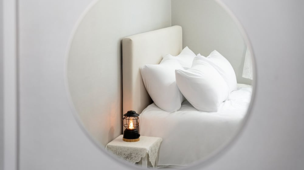 Basic Room, 1 Bedroom (Room 202 (Ocean View / Netflix)) photo 3