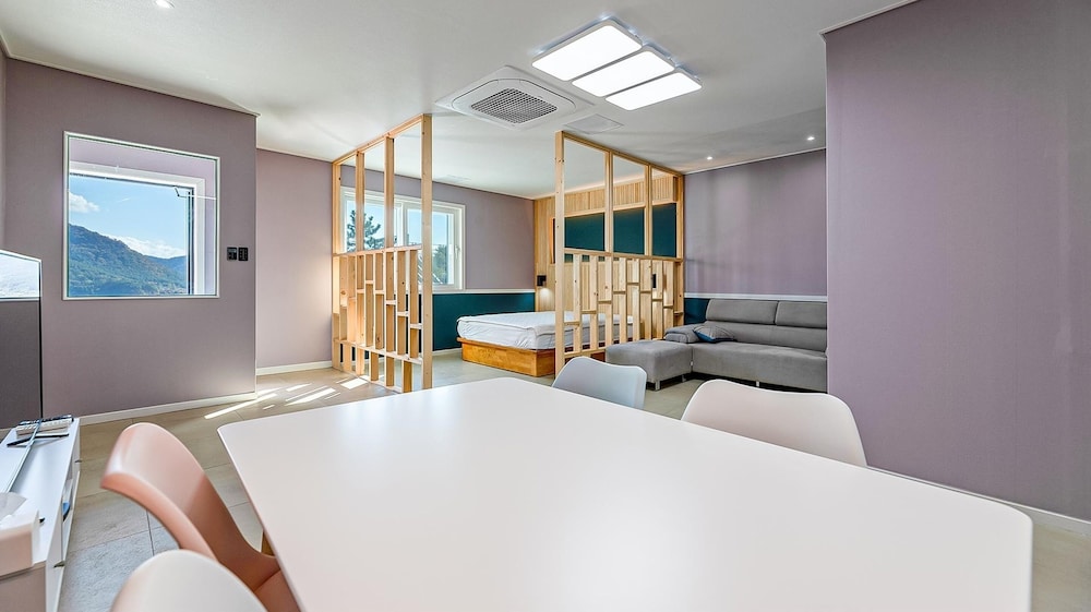 Basic Room, 1 Bedroom (101) - Photo 5