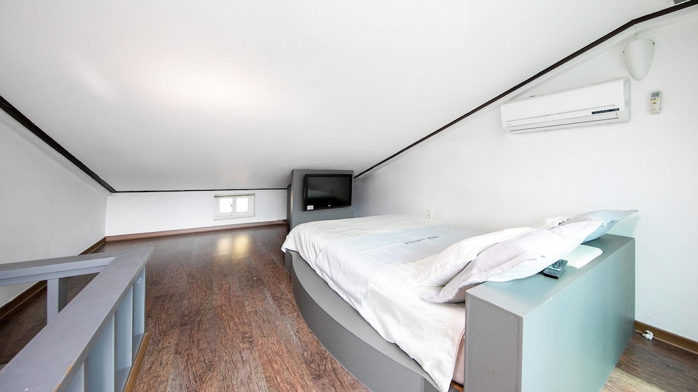 Basic Room, 1 Bedroom (diamond) - Photo 4