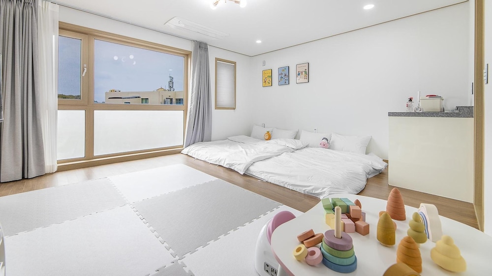 Basic Room, 1 Bedroom (A06(Kidsroom)) - Photo 1