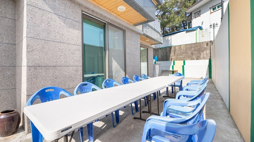 Basic Room, 1 Bedroom (Sole Sea (Group, Karaoke, BBQ)) - Photo 10