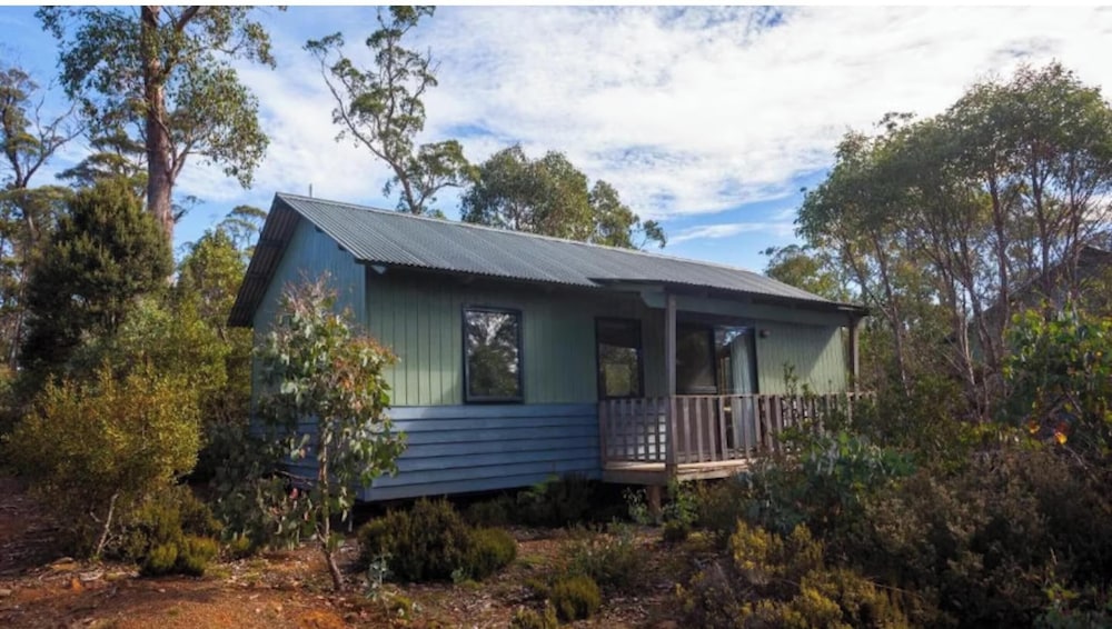 Superior 2 Bedroom Chalet - Sleeps 4