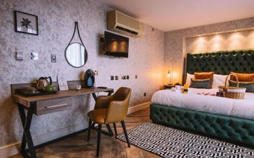 Classic Double Room - Photo 8