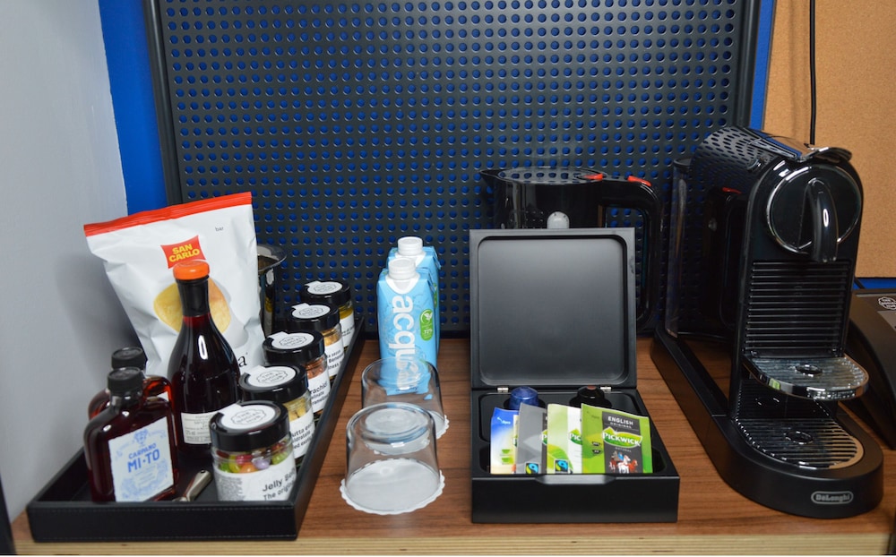 Suite - Photo 4