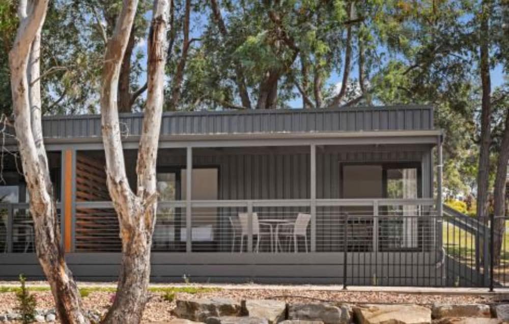 Superior Studio Cabin (2 Queen) photo 2