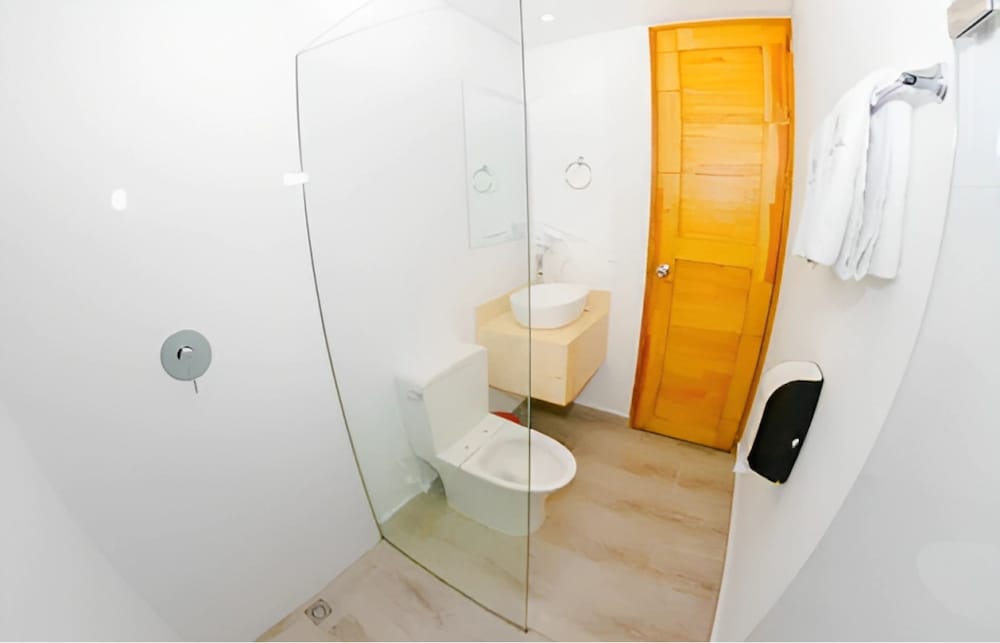 Classic Triple Room photo 2
