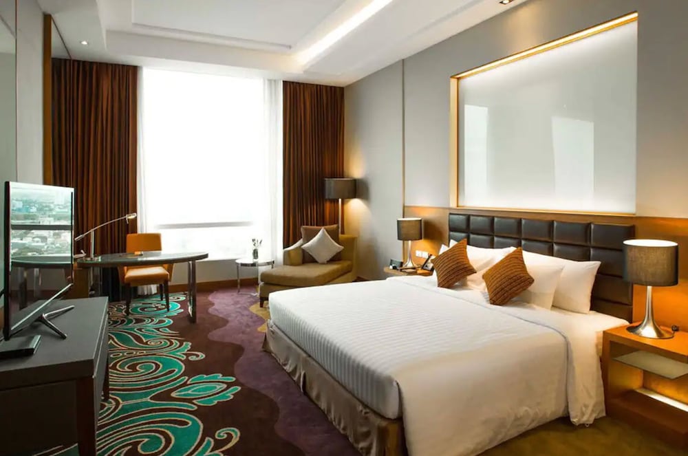 Deluxe Suite photo 1