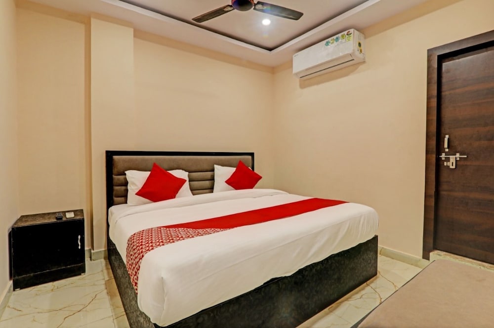 Deluxe Double Room, City View