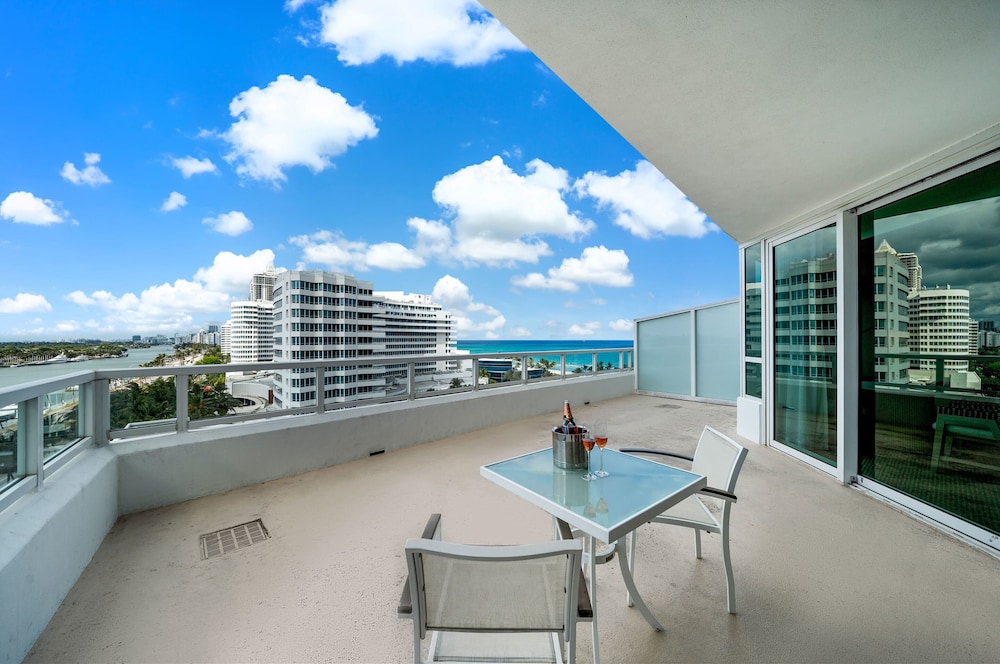 Family Suite, 4 Bedrooms, Kitchen, Resort View