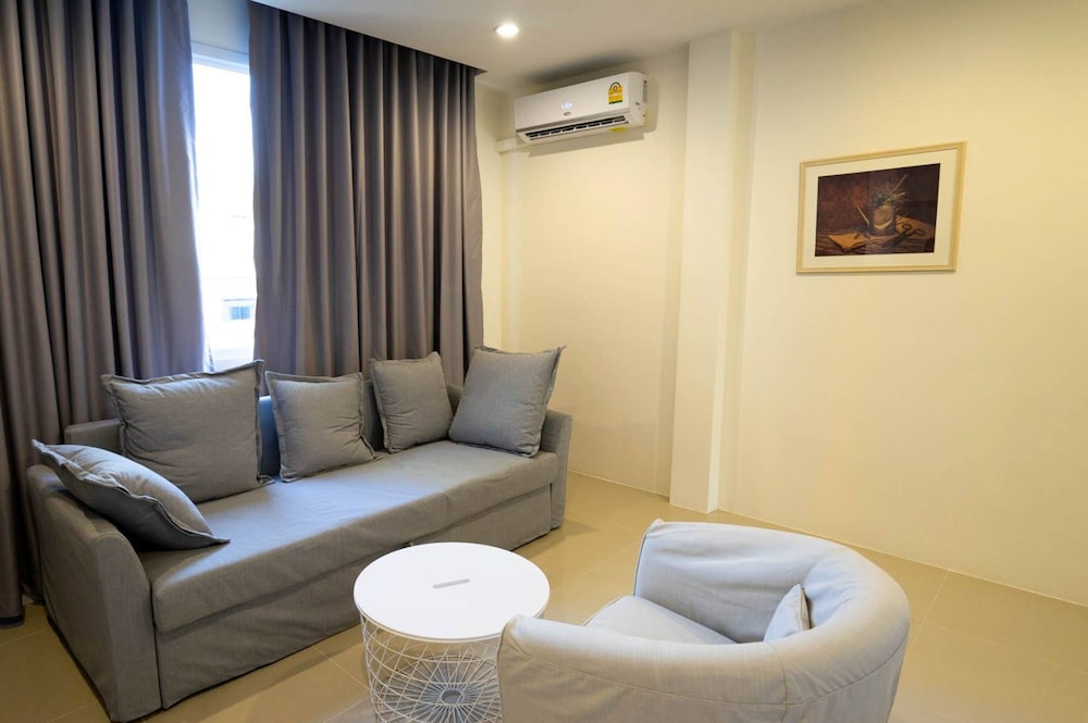 Grand Deluxe Family - Building 1 photo 2