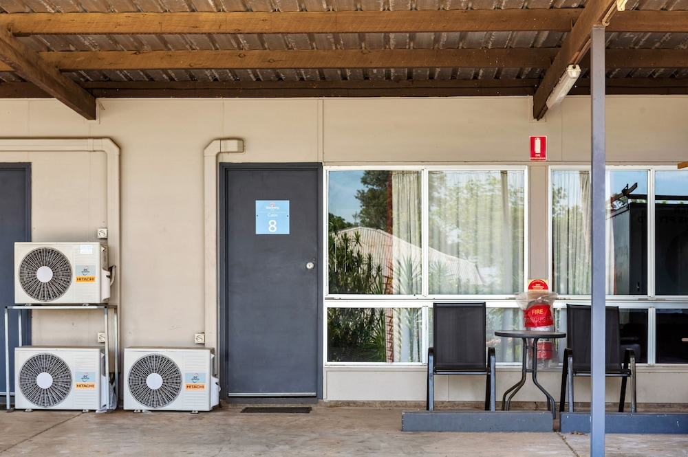 Standard Motel Room - Double photo 3