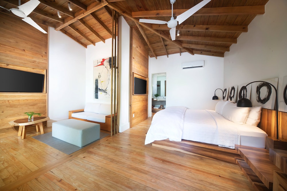 Luxury Villa, 2 Bedrooms, Private Pool, Garden View