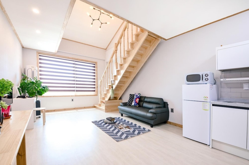 Basic Room, 1 Bedroom (201)