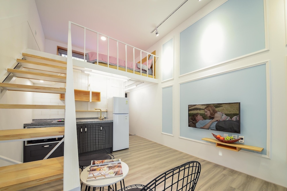 Basic Room, 1 Bedroom (E203 (Spa,Ocean View)) - Photo 2