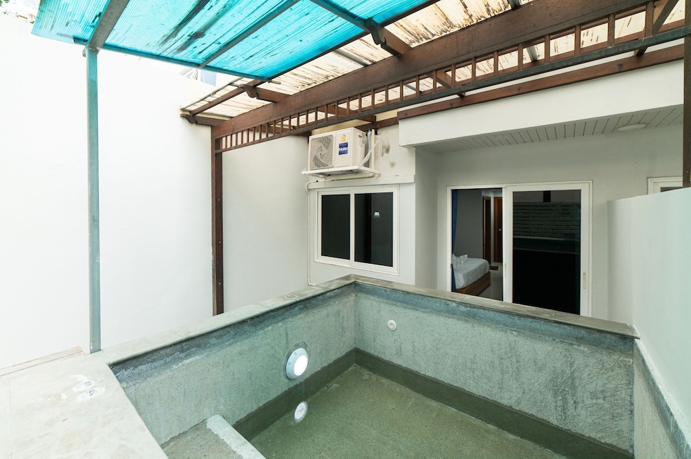 Executive Double Room - Photo 10