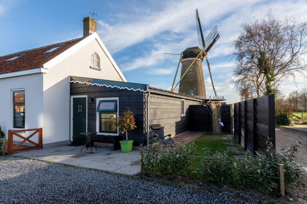 House photo 2