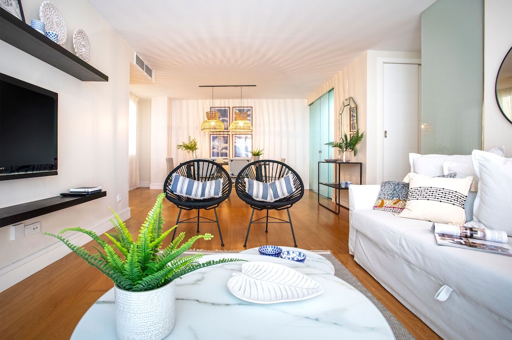 Apartment (2 Bedrooms)