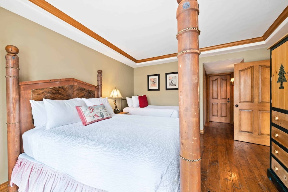 Premium Condo, 3 Bedrooms photo 3