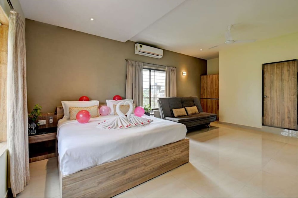 Luxury Suite photo 3