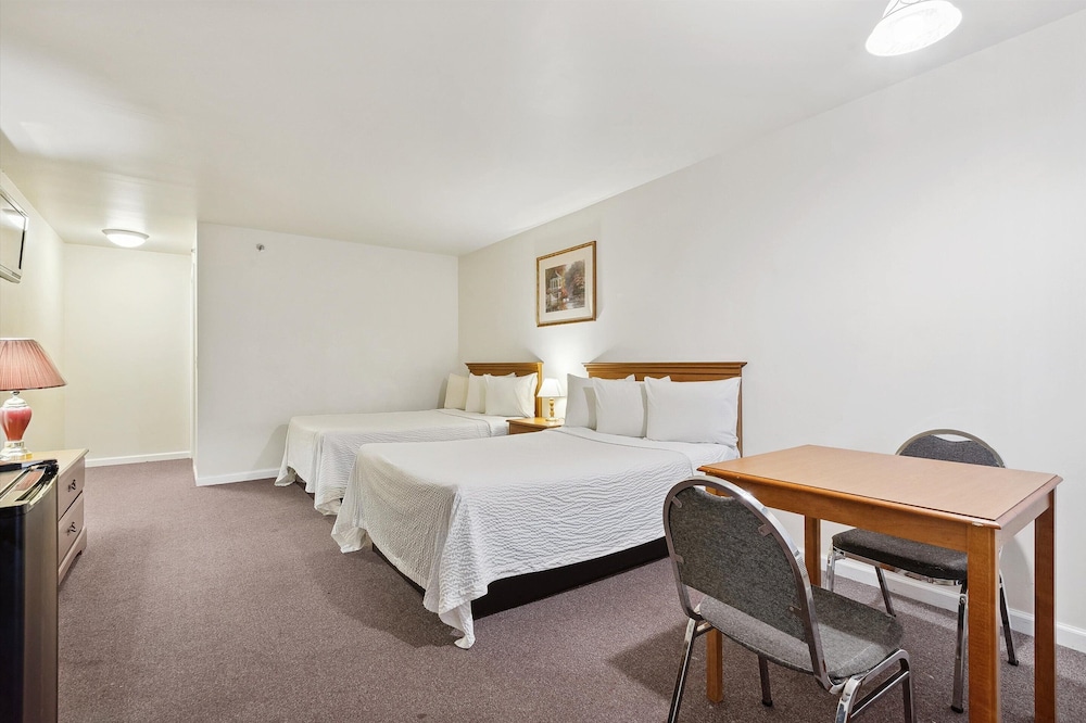 Standard Double Room, Non Smoking photo 2