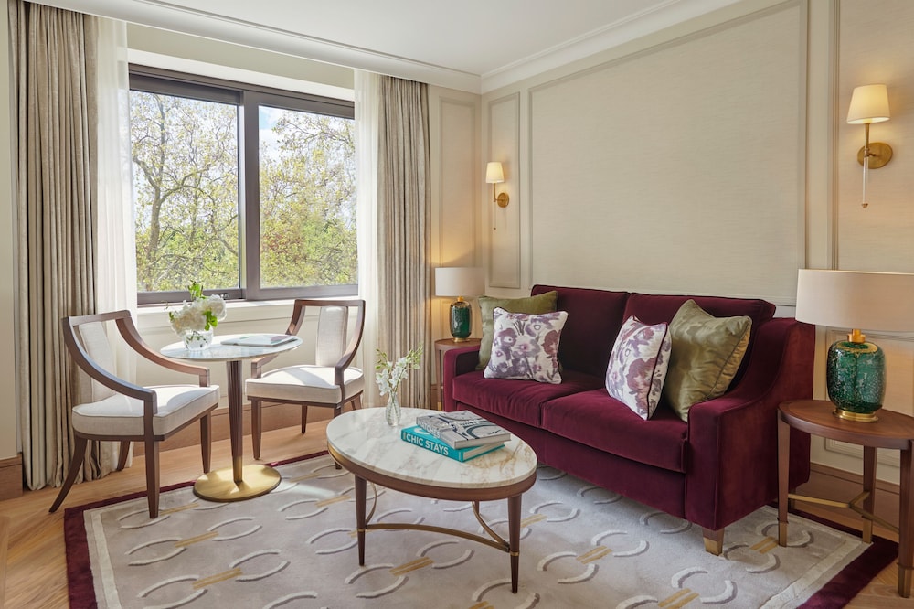 Suite (Garden) photo 1