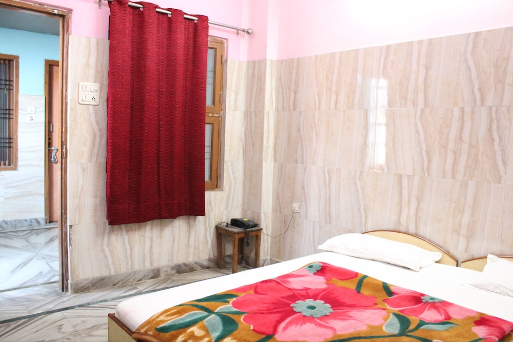 Basic Triple Room - Photo 1