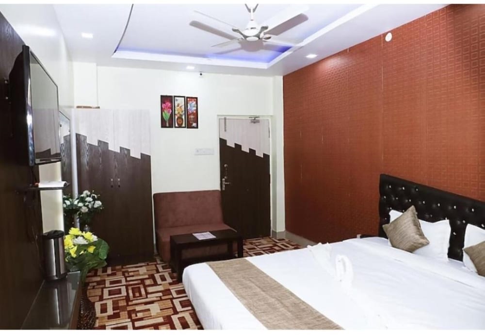 Deluxe Double Room photo 3