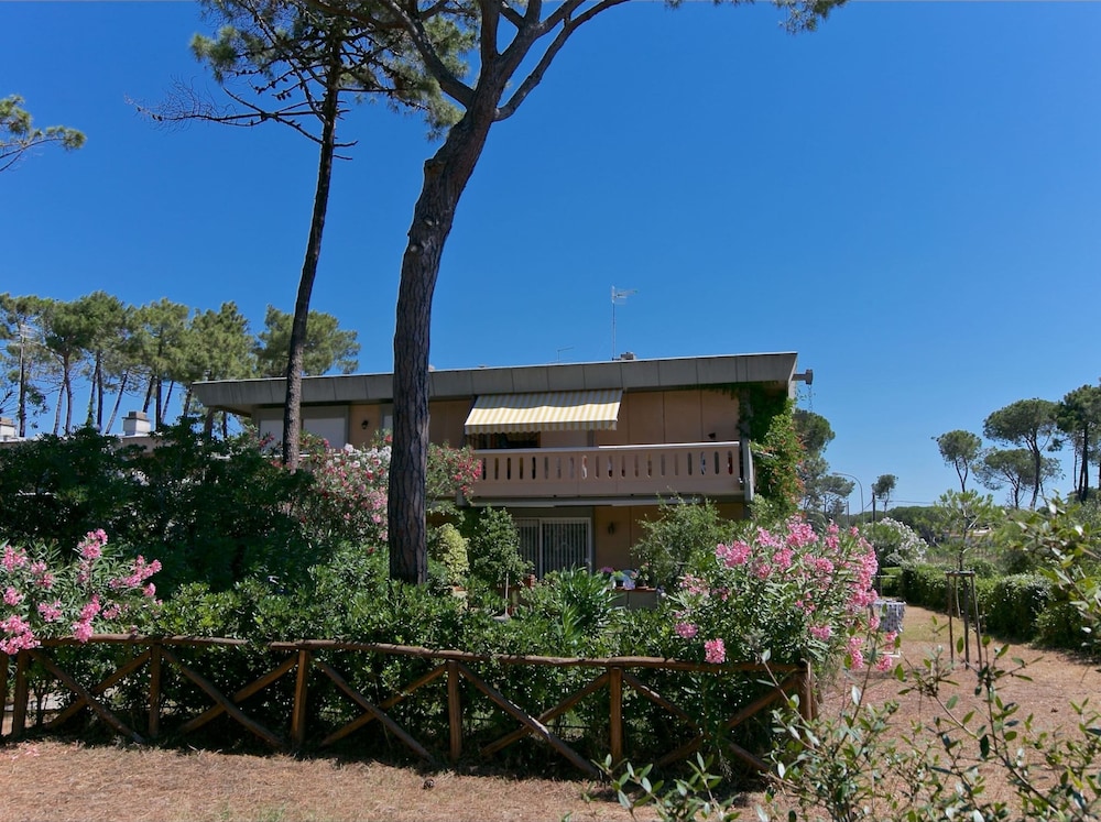 House photo 1