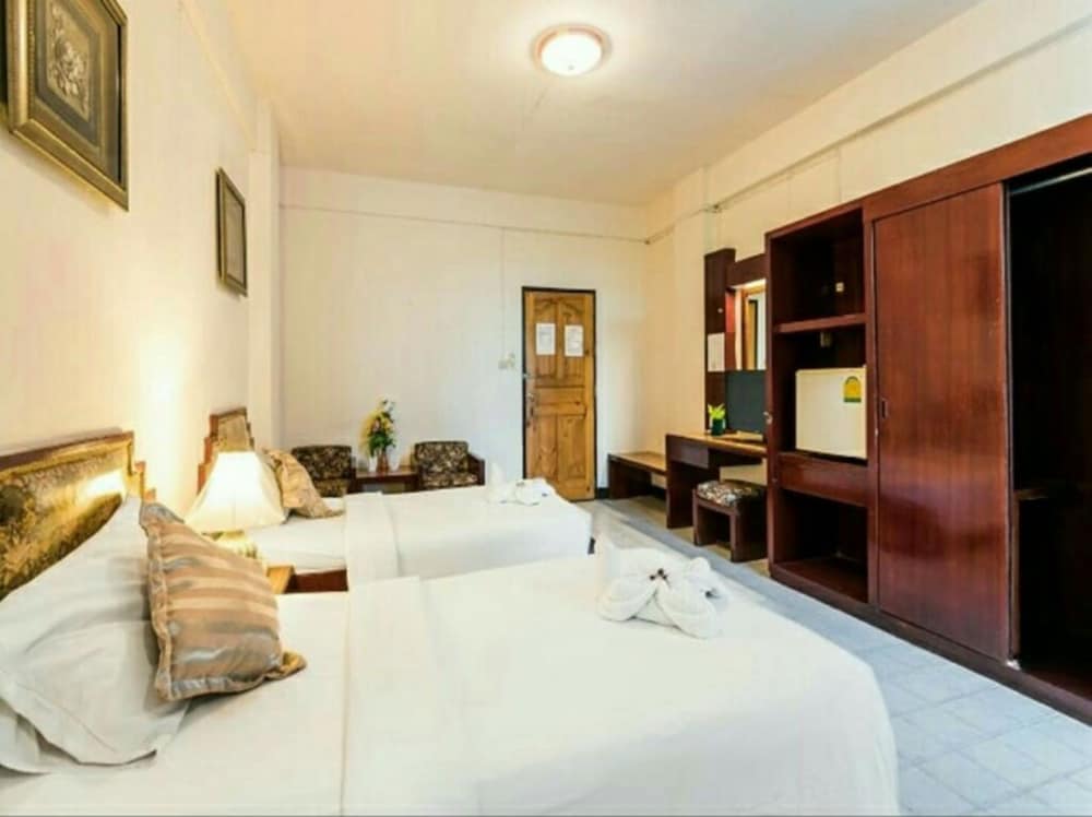 Standard Room - Photo 4