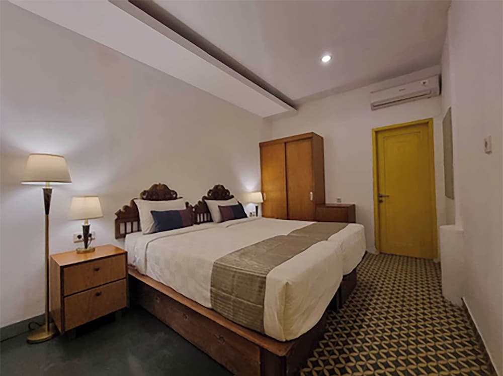 Standard Twin Room, 2 Twin Beds - Photo 3