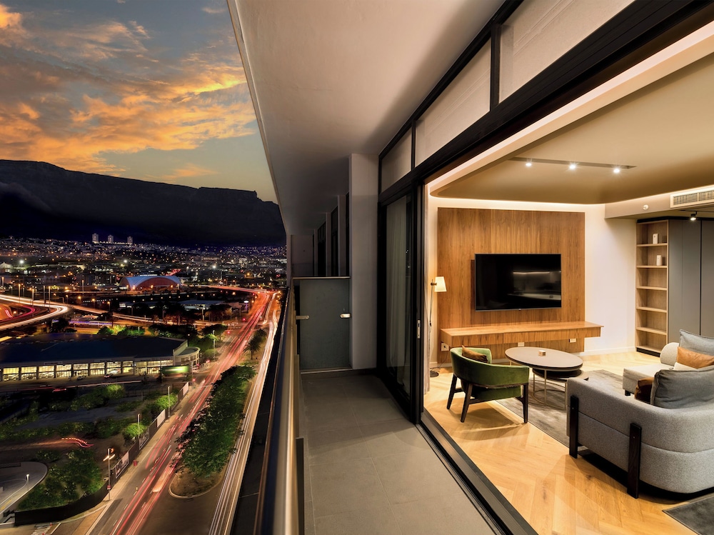 Superior Suite - Photo 5