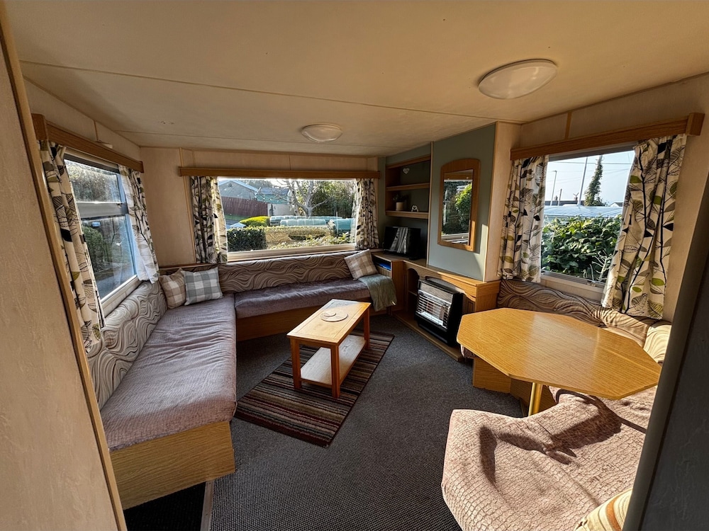 Mobile Home, 2 Bedrooms (Caravan F)