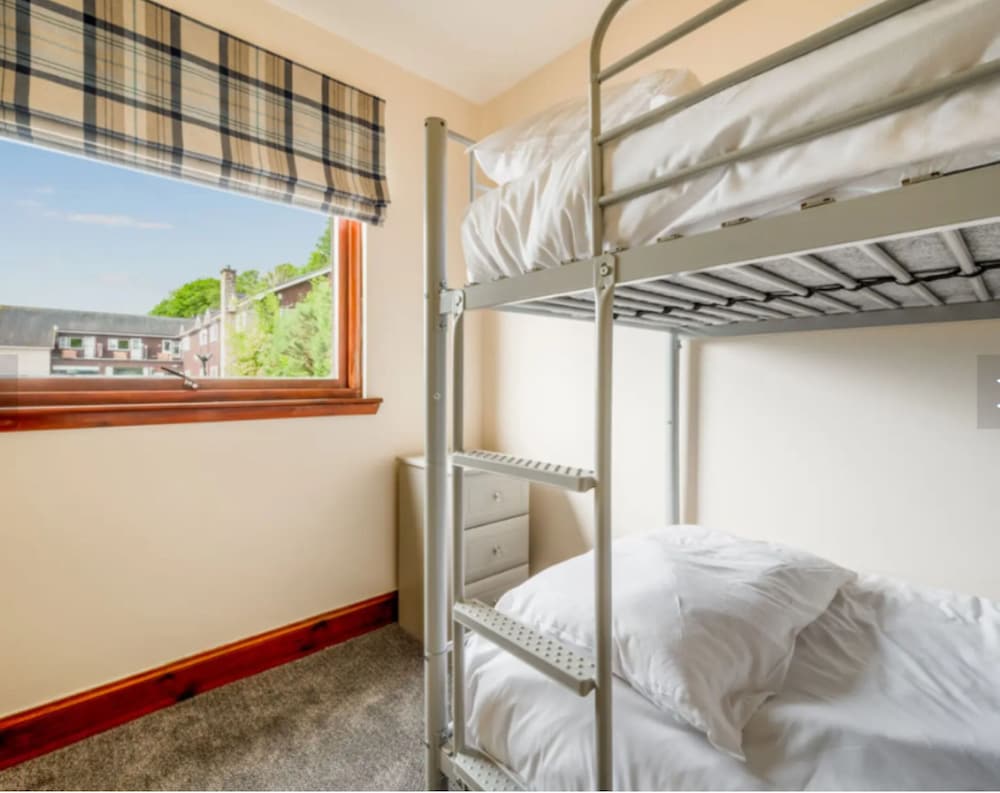 Exclusive Quadruple Room - Photo 2