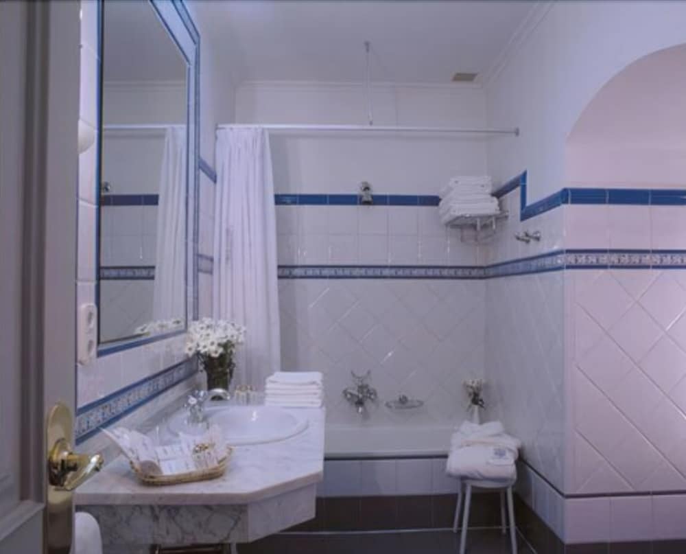 Triple Room - Photo 5