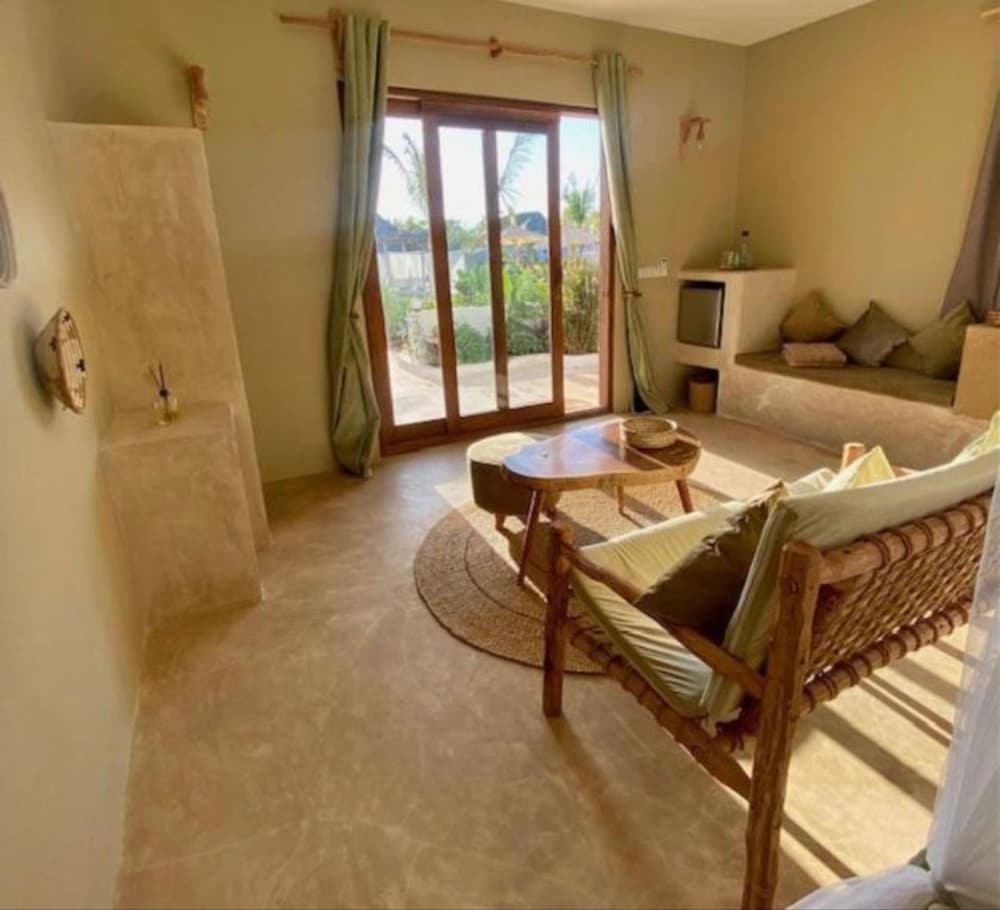 Deluxe Bungalow photo 1