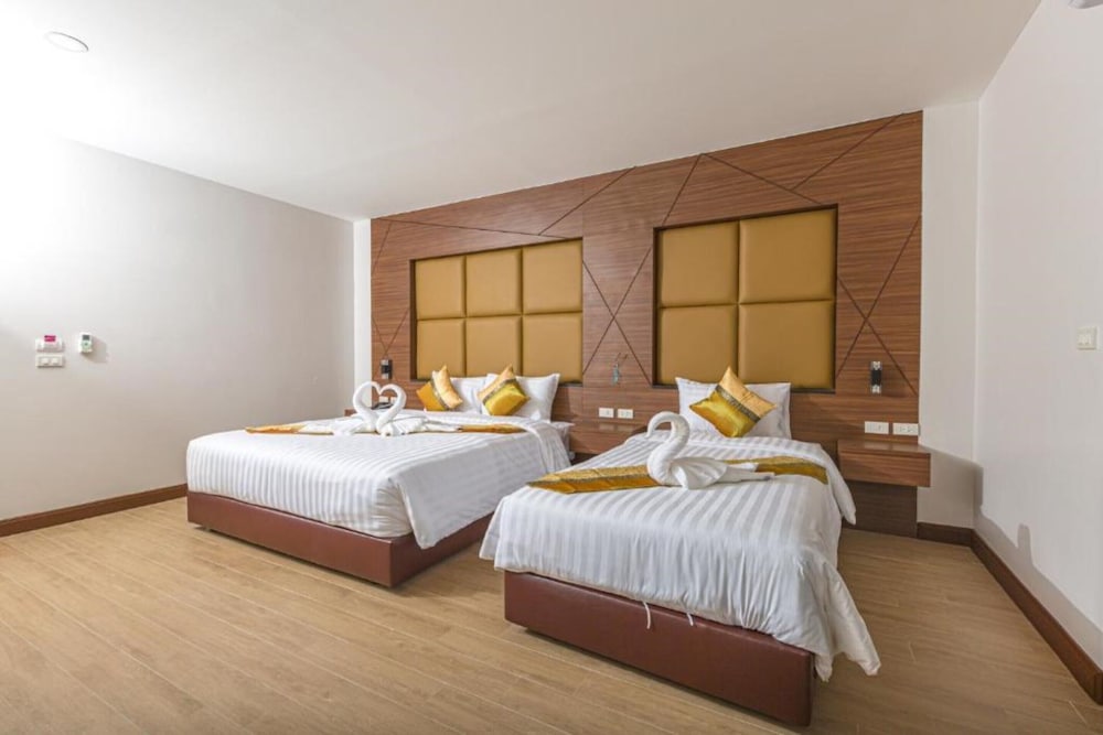 Deluxe Triple Room - Photo 4