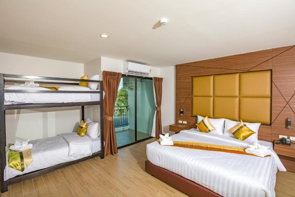 Family Suite - Photo 1