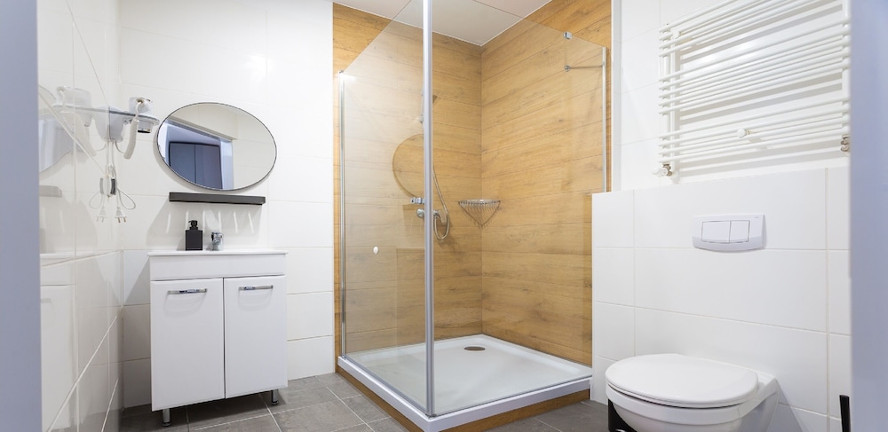 Standard Apartment, 1 Double Bed, Private Bathroom