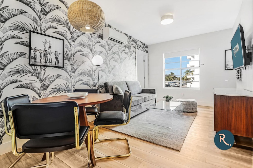 2 Bedroom | 2 Bathroom - Photo 1