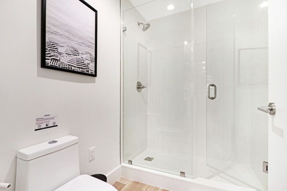 2 Bedroom | 1 Bathroom - Photo 14