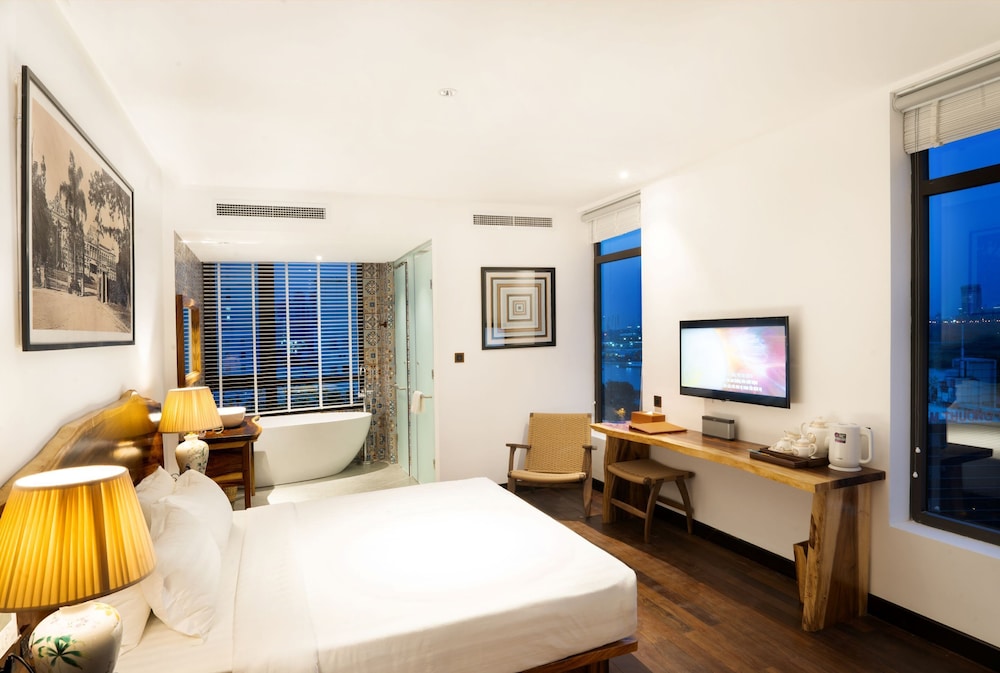 Sky Gem River View Room photo 3