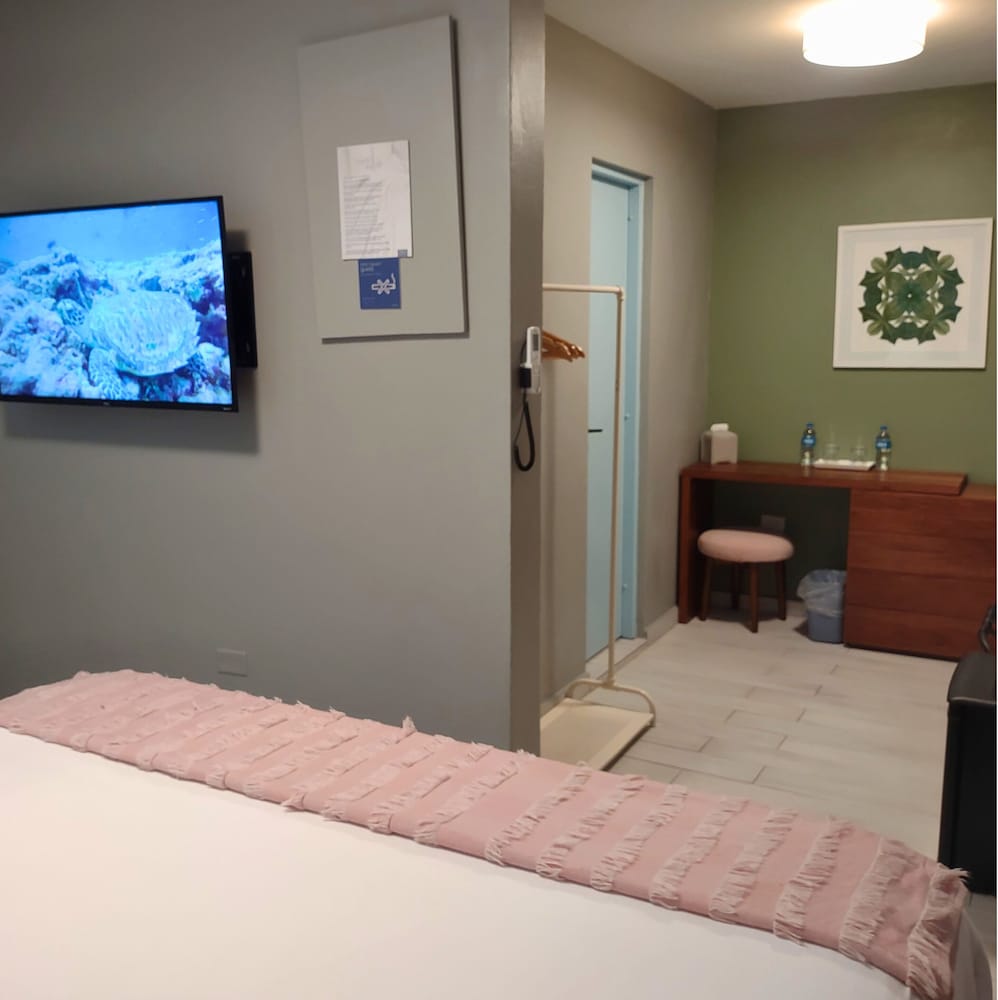 Standard Room photo 2