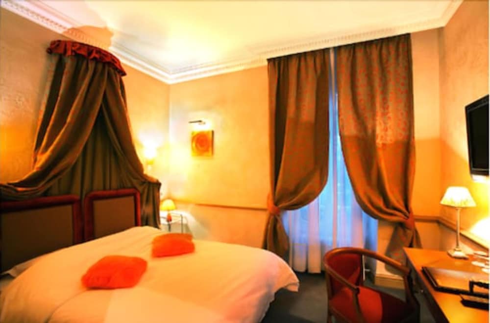 Traditional Room - Photo 12