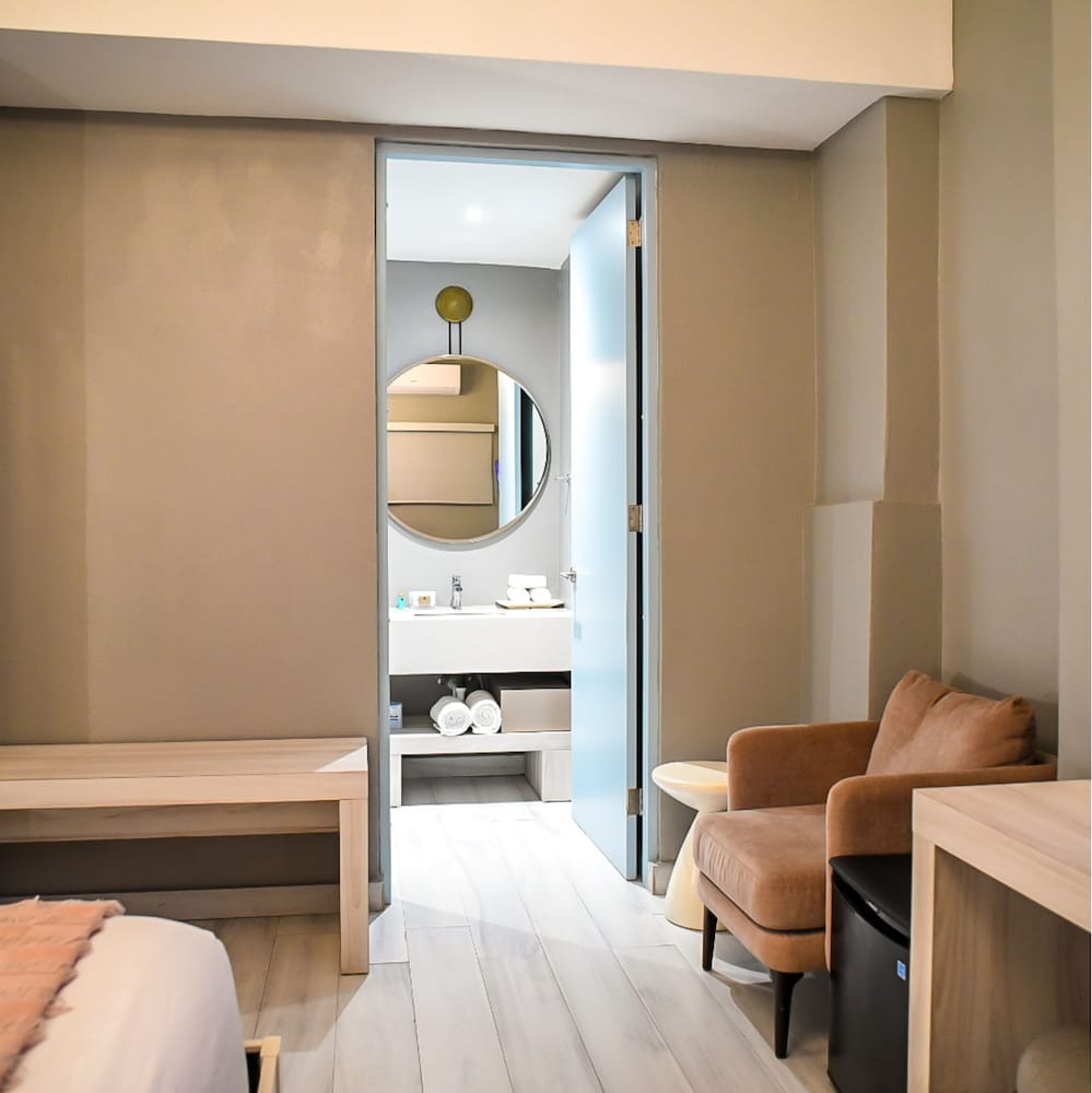 Basic Room - Photo 6